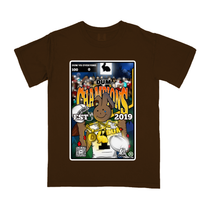 DUM CHAMPIONS GRAPHIC TEE